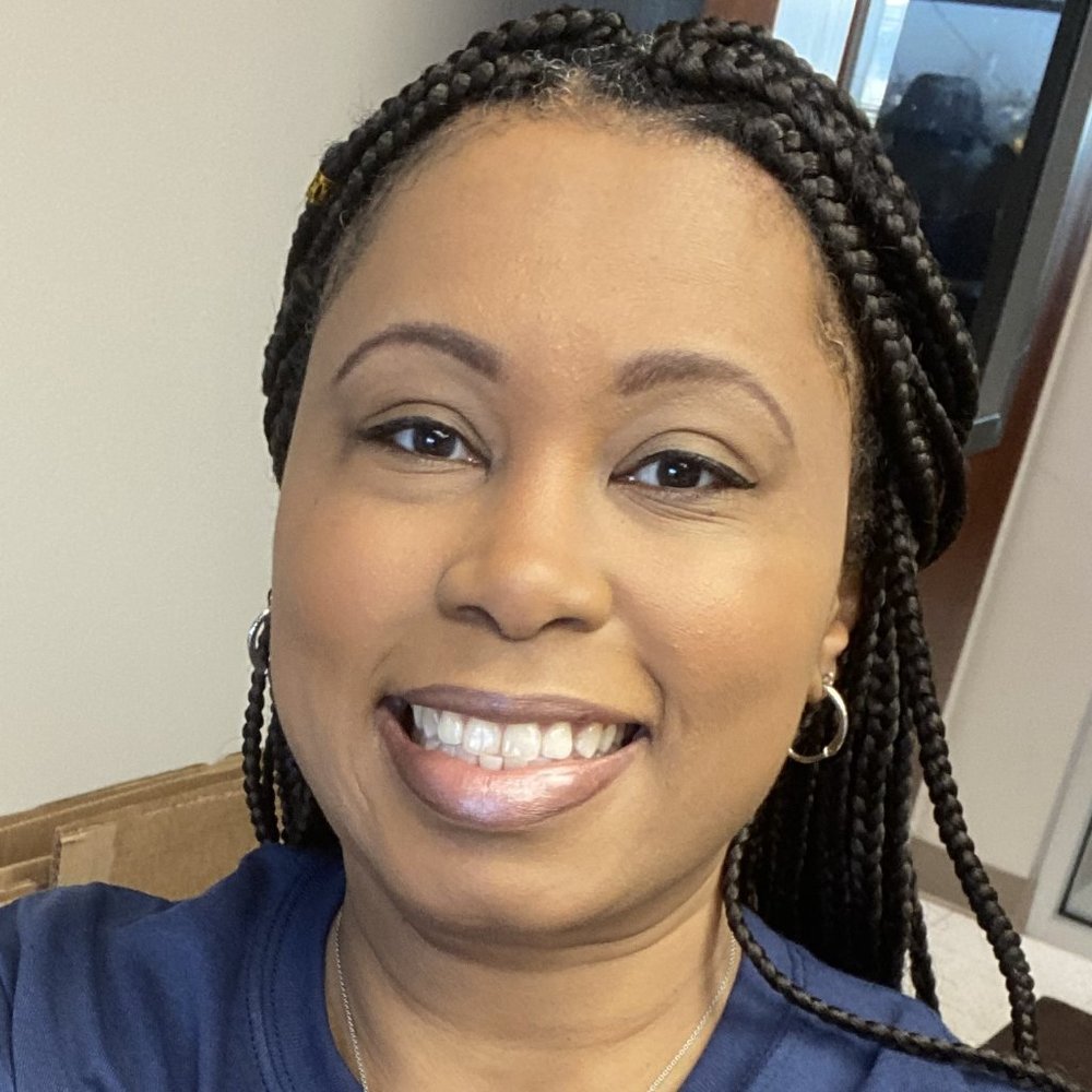 Meet your Posher, Lala